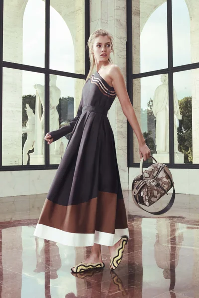 Look 19